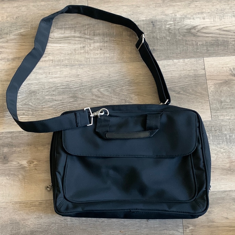 Beautiful Canvas small laptop, iPad canvas bag, dimensions in pictures